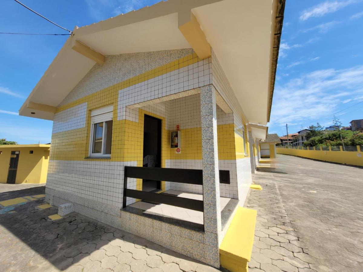 Pousada Genoveva - Apto Com Um Dormitorio Farol de Santa Marta Exterior photo